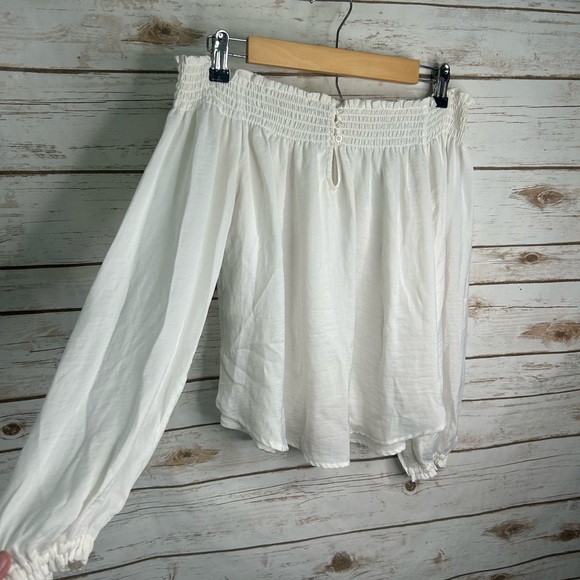 Abercrombie & Fitch Cream Smocked Skirt - Picture 1 of 8